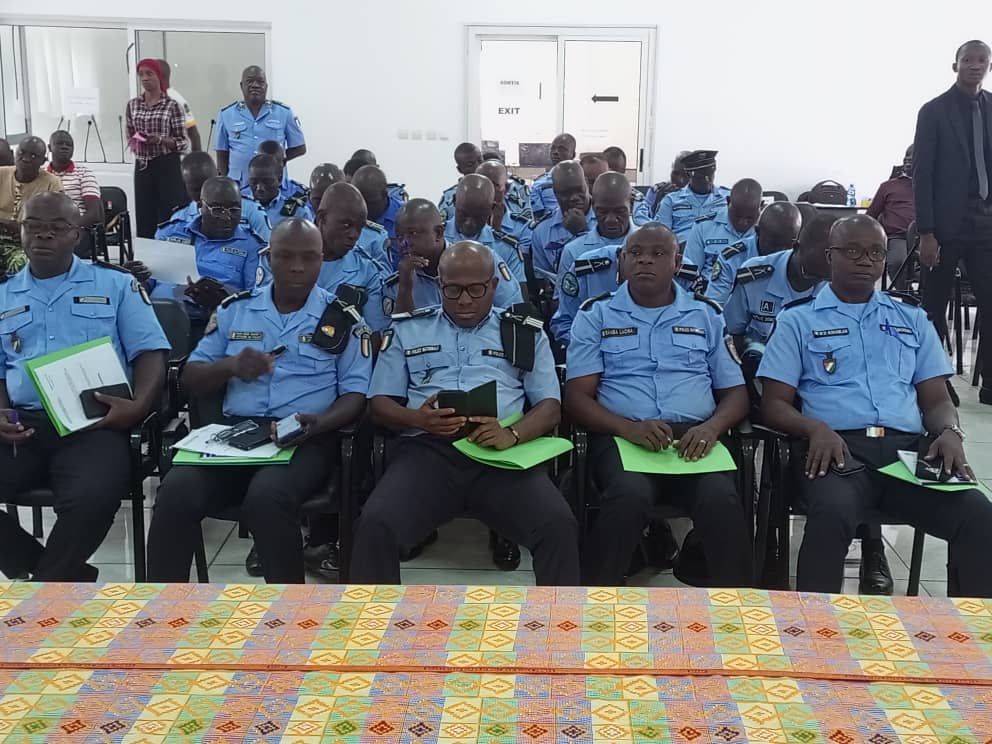 Formation des fonctionnaires de la Police nationale de Côte d'Ivoire.